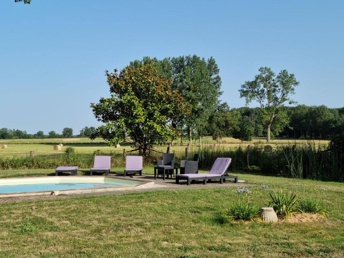 L'Aupinouse Chambre Double La Suze-sur-Sarthe Exterior foto