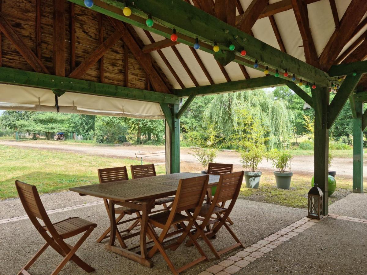 L'Aupinouse Chambre Double La Suze-sur-Sarthe Exterior foto